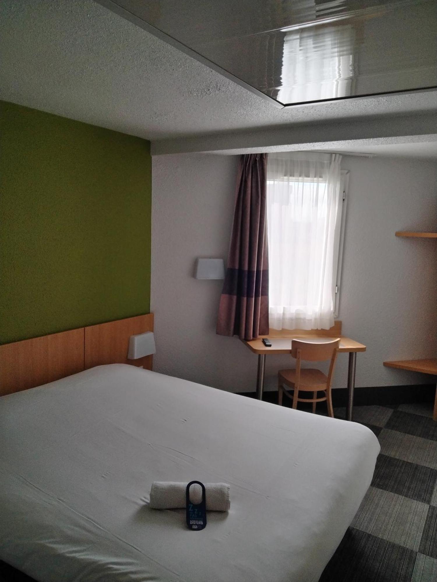 B&B HOTEL Montluçon Extérieur photo