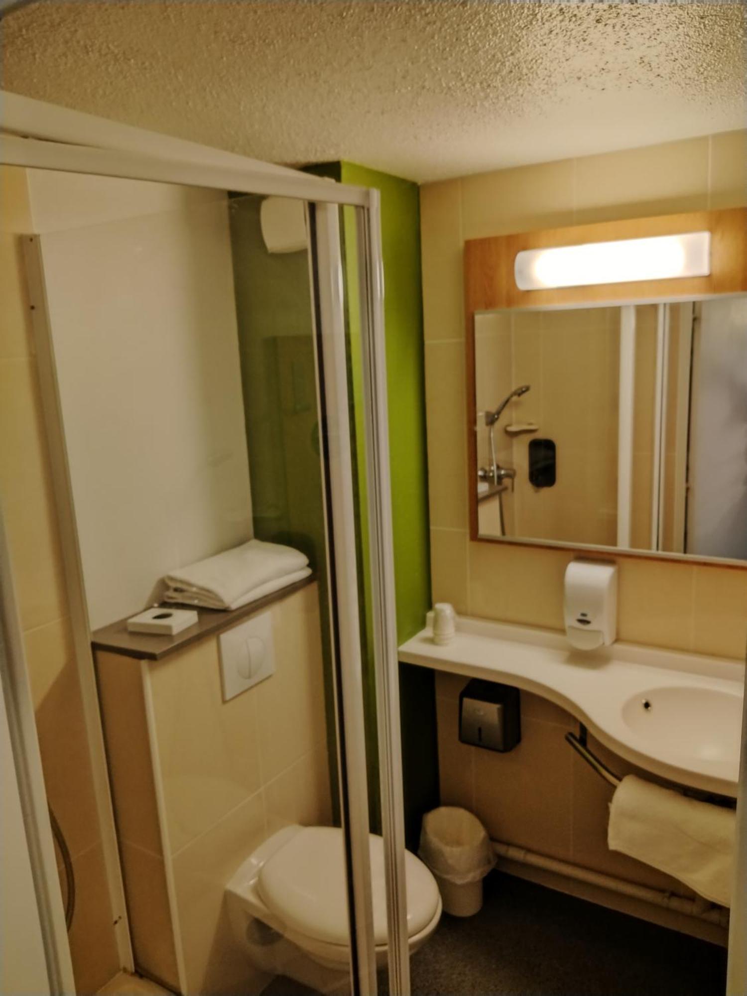 B&B HOTEL Montluçon Extérieur photo