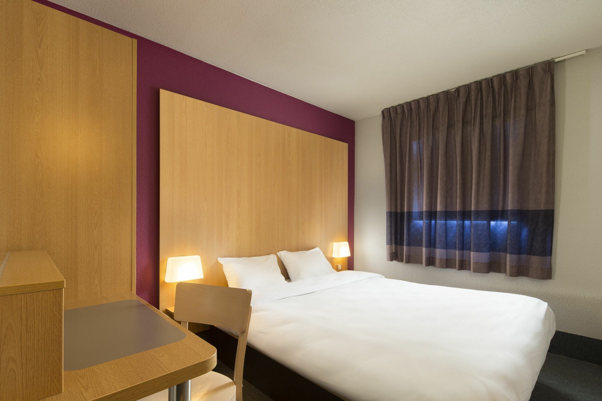 B&B HOTEL Montluçon Extérieur photo